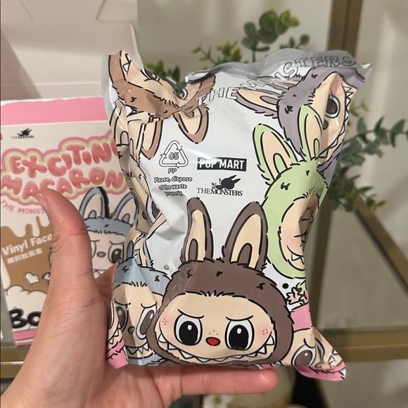 100% Authentic!! Confirmed Green Grape Labubu - Picture 9 of 12